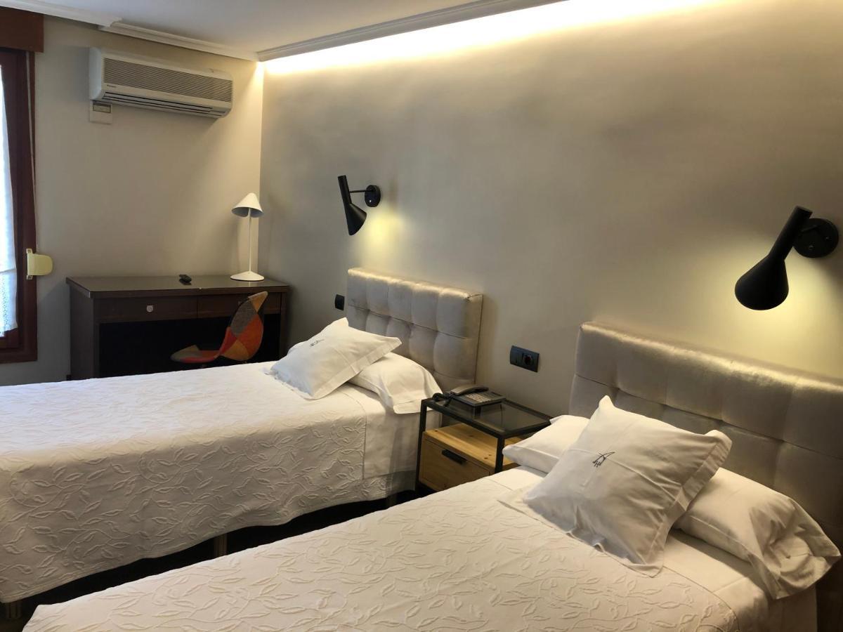 Hostal Astoria Мадрид Экстерьер фото
