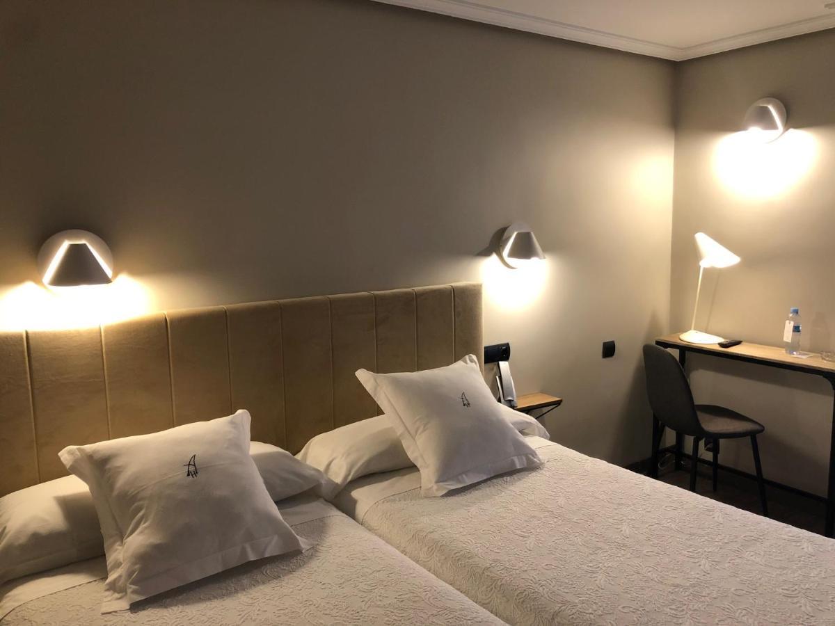 Hostal Astoria Мадрид Экстерьер фото